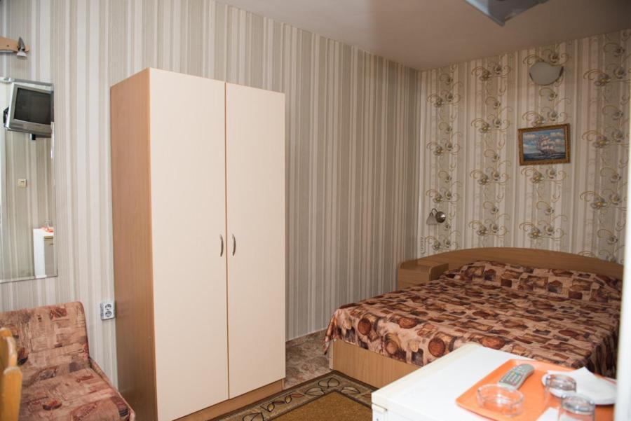 וארנה Hotel Relax מראה חיצוני תמונה